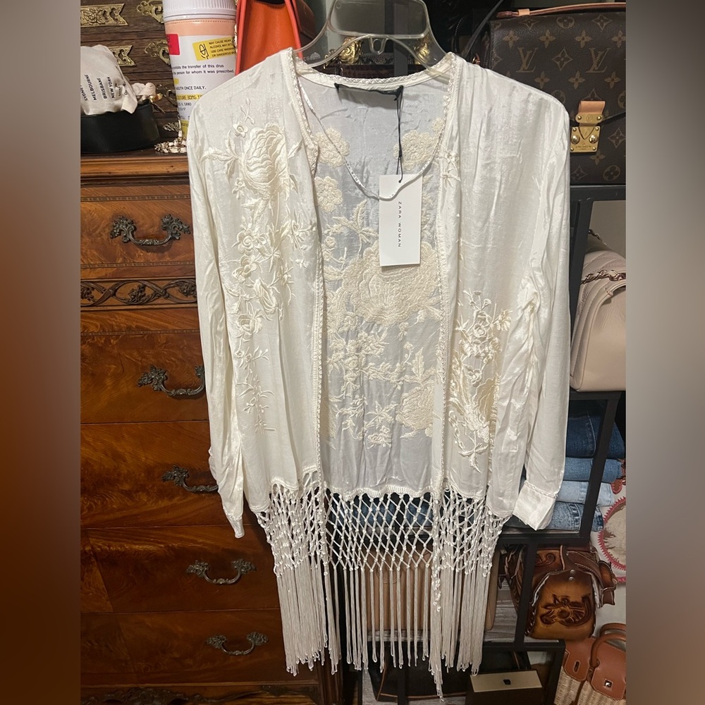 Zara Ivory Embroidered Fringe Duster-M